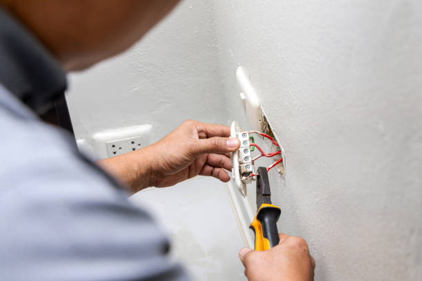 Professional Electrician in MO
